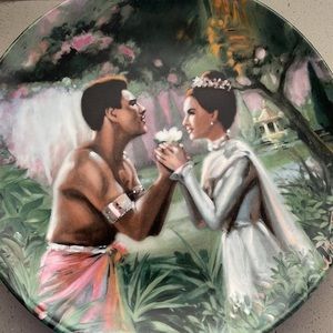We kiss in a shadow collectors item plate